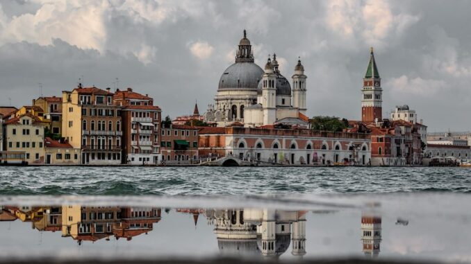 uploaded-image-ortopedi-ve-is-kazalari-tedavisi-1697893671611